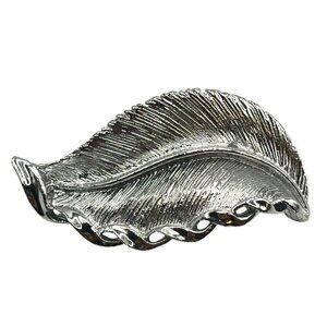 Gerry Fern Leaf Brooch Pin Silver Tone 2‎ Inch